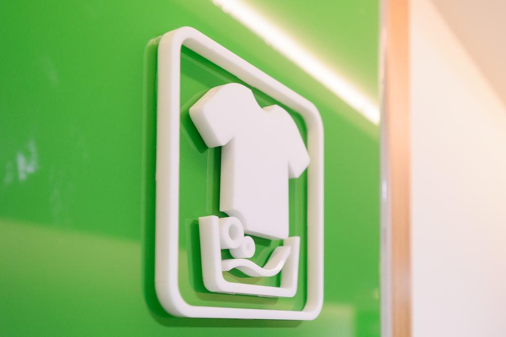 Hotel Kiwi-Taichung Station Branch 1 Zewnętrze zdjęcie