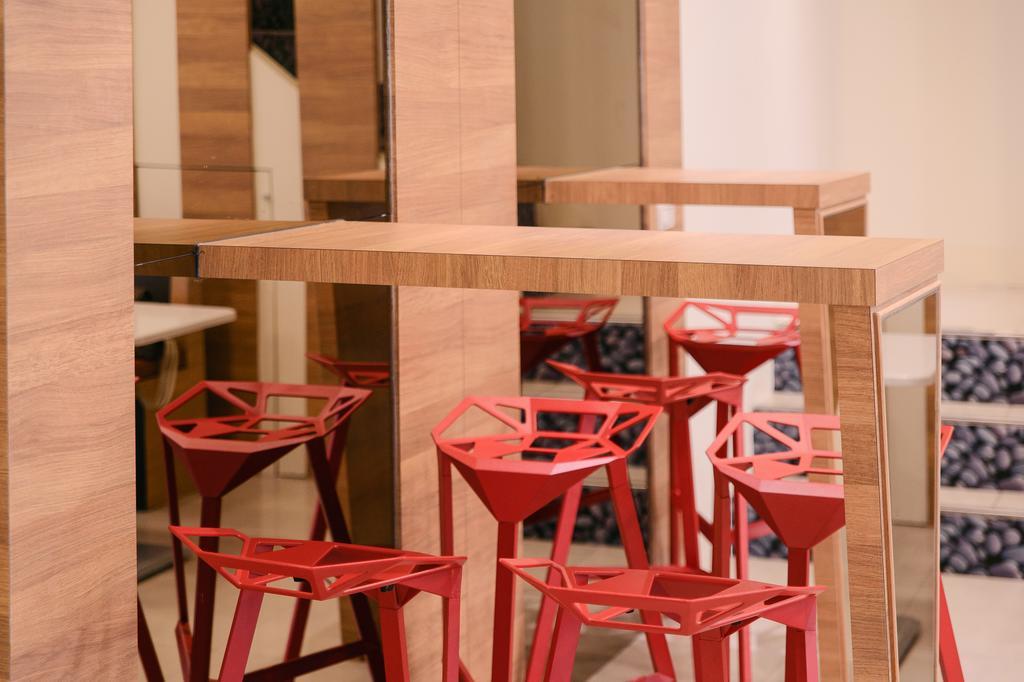 Hotel Kiwi-Taichung Station Branch 1 Zewnętrze zdjęcie